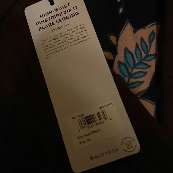 ALO HIGH-WAIST PINSTRIPE ZIP IT FLARE LEGGING - Picture 6 of 6